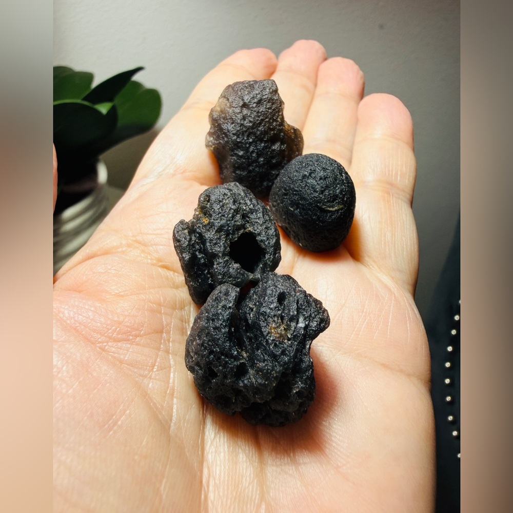 36g Natural Agni Manitite Tektite Lot (4 pcs) Indonesian Meteorite Impact Glass